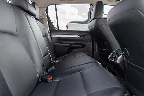2021 Toyota Hilux SR5 GUN126R 4X4