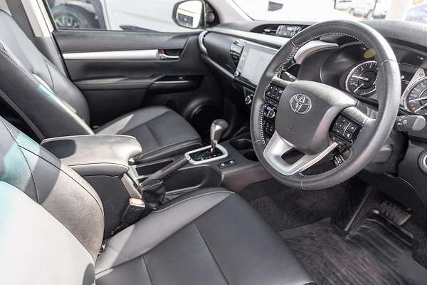 2021 Toyota Hilux SR5 GUN126R 4X4