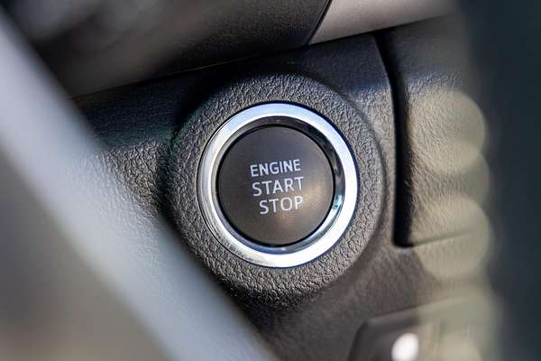2021 Toyota Hilux SR5 GUN126R 4X4