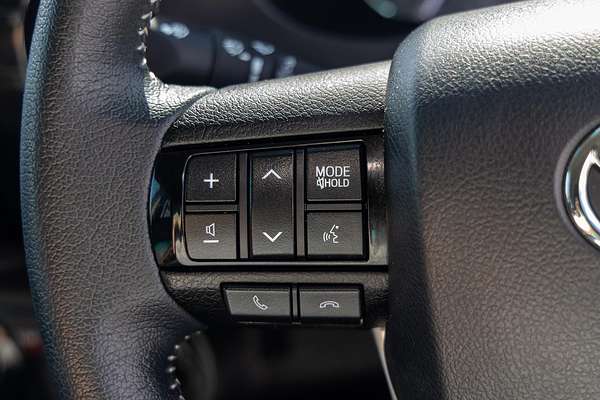 2021 Toyota Hilux SR5 GUN126R 4X4