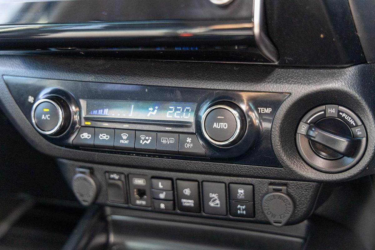 2021 Toyota Hilux SR5 GUN126R 4X4