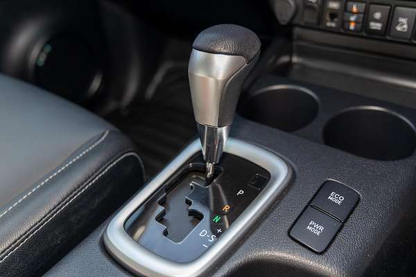 2021 Toyota Hilux SR5 GUN126R 4X4