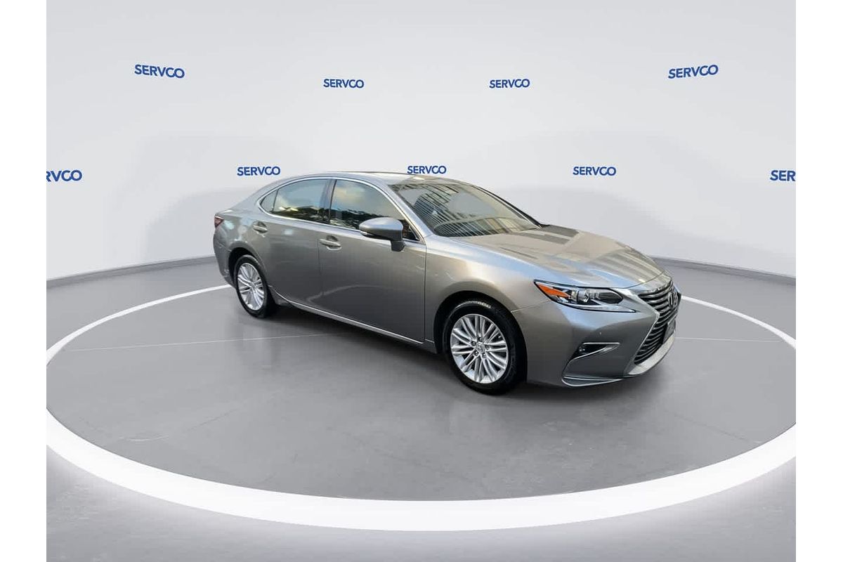 2016 Lexus ES