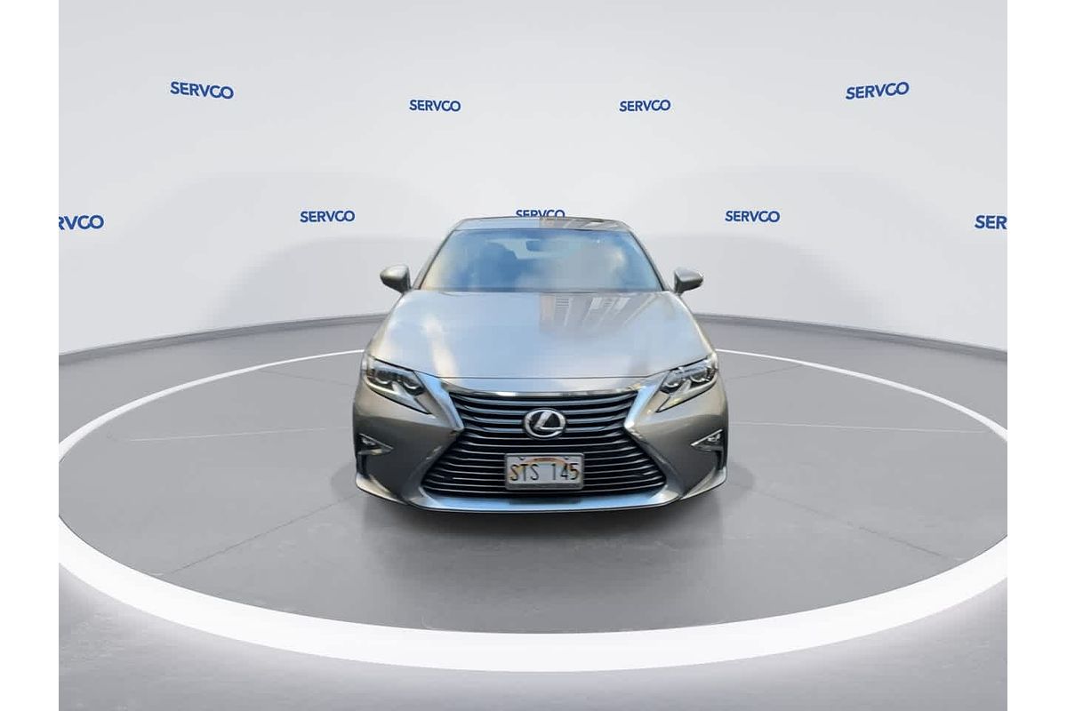 2016 Lexus ES