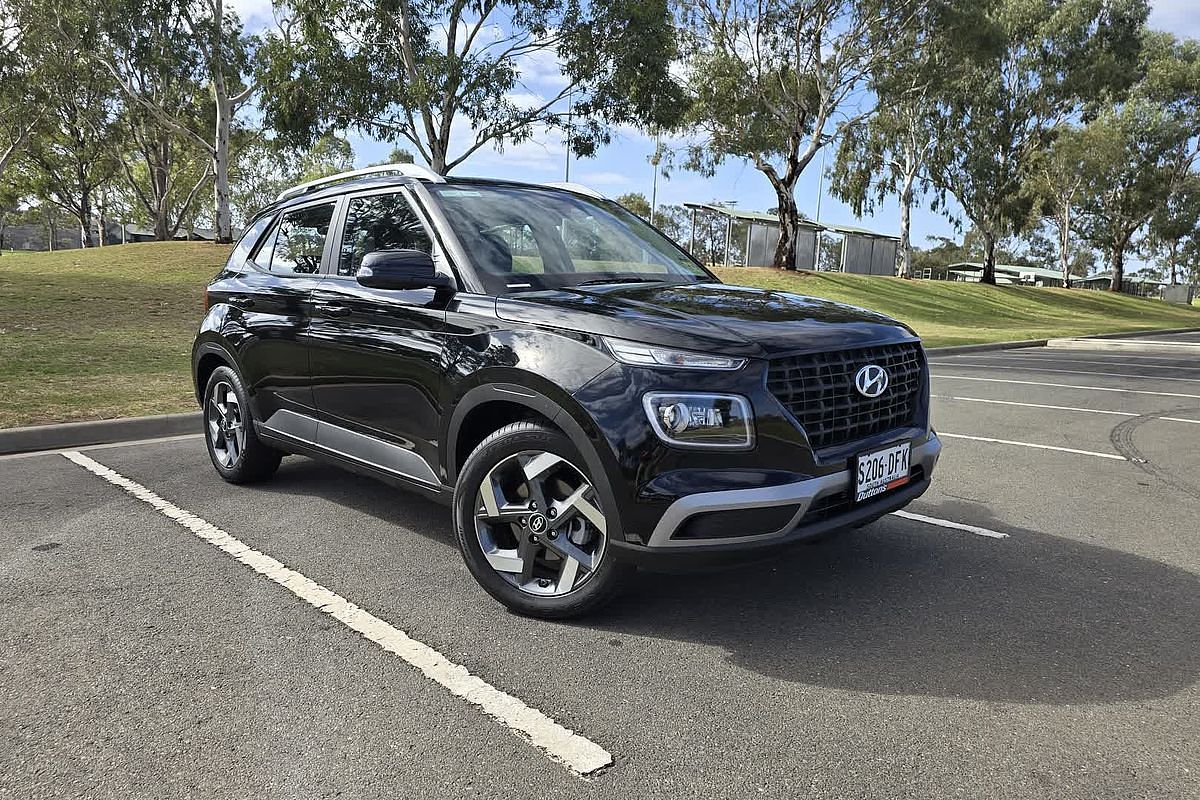 2025 Hyundai Venue Active QX.V5