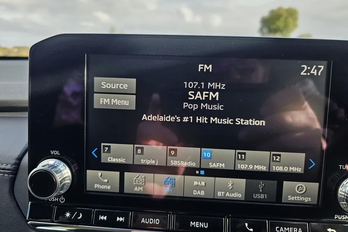 2024 Mitsubishi Outlander ES ZM
