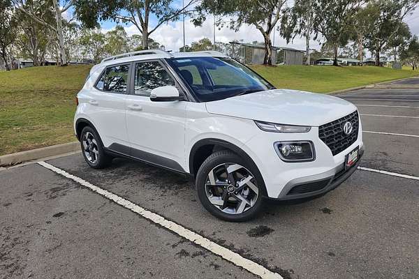 2025 Hyundai Venue Active QX.V5