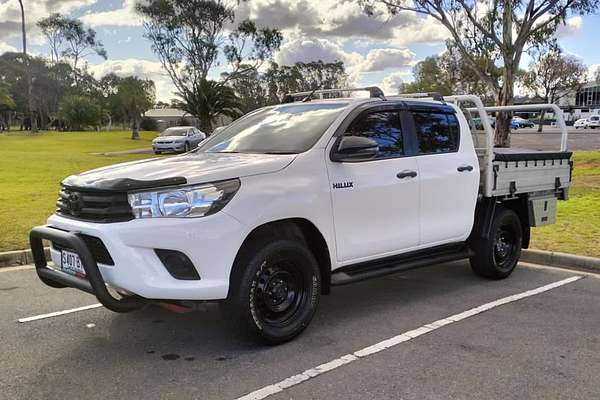 2017 Toyota Hilux SR GUN126R 4X4