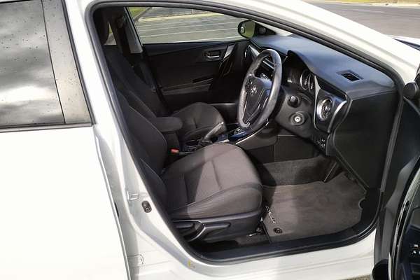 2016 Toyota Corolla Ascent Sport ZRE182R