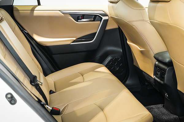 2020 Toyota RAV4 Cruiser AXAH54R