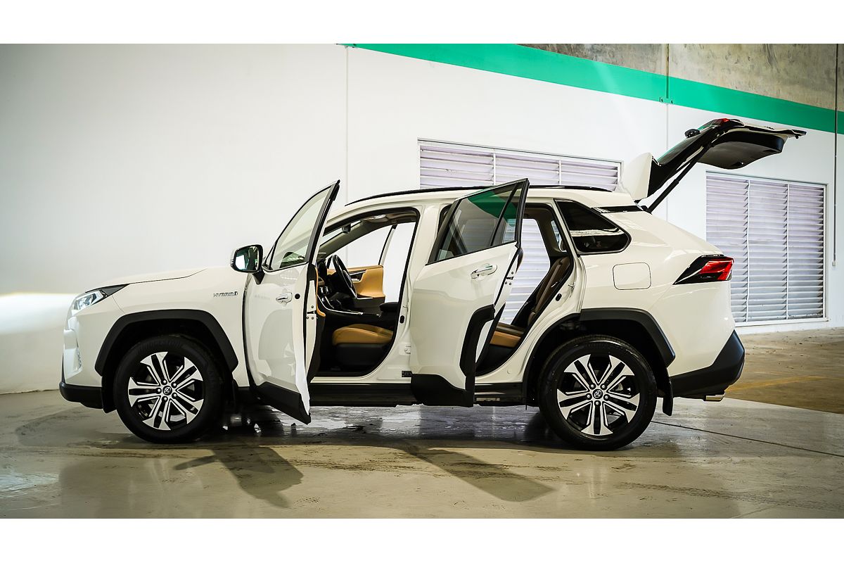 2020 Toyota RAV4 Cruiser AXAH54R