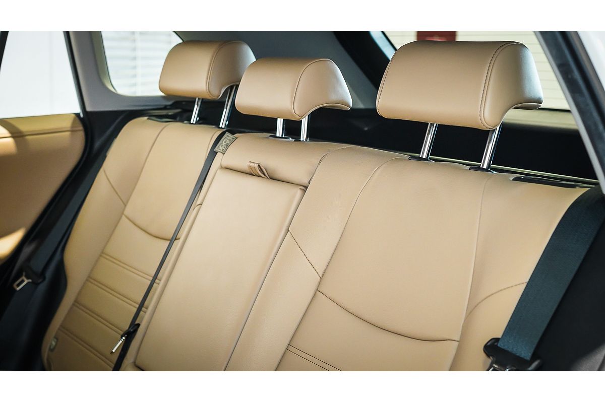 2020 Toyota RAV4 Cruiser AXAH54R