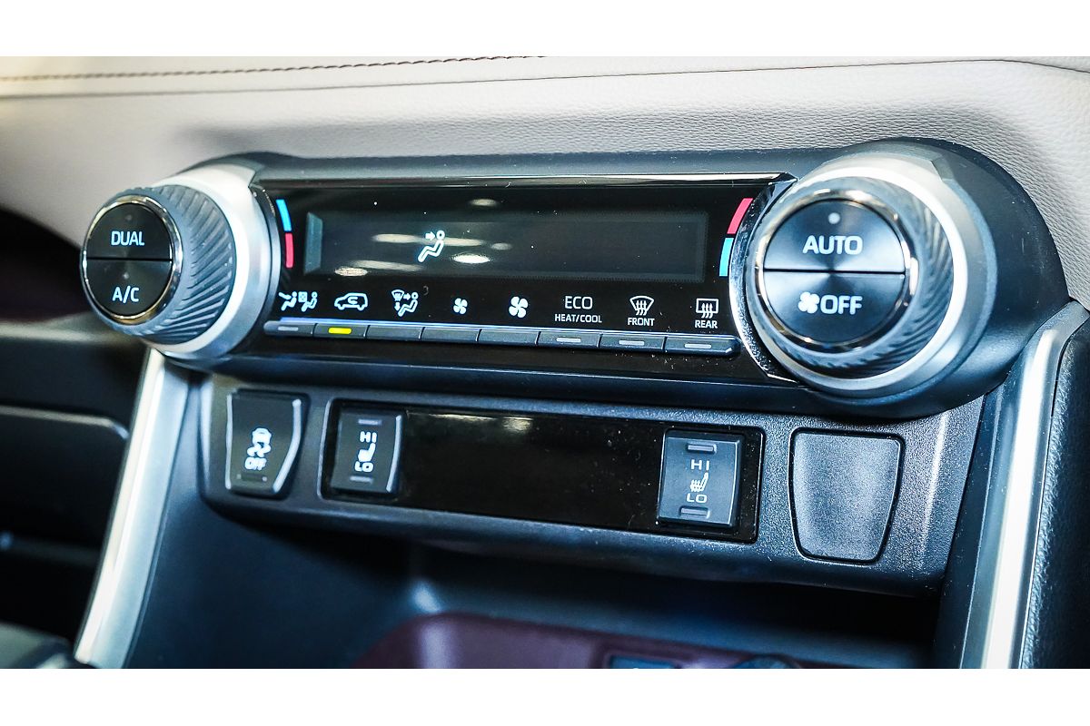 2020 Toyota RAV4 Cruiser AXAH54R