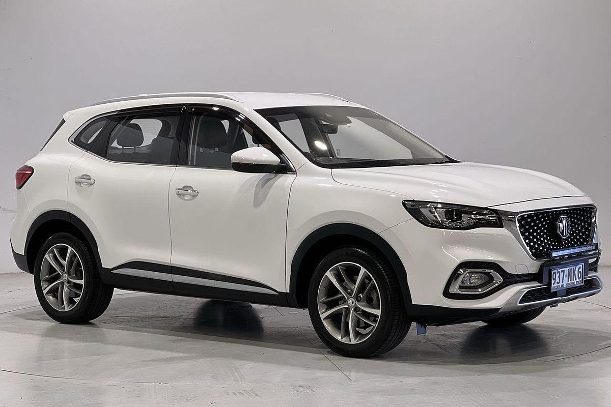 2022 MG HS Excite SAS23