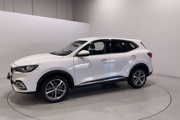 2022 MG HS Excite SAS23