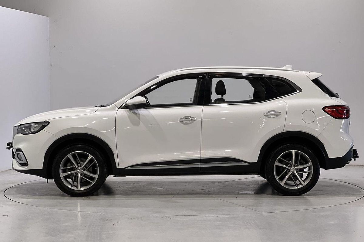 2022 MG HS Excite SAS23