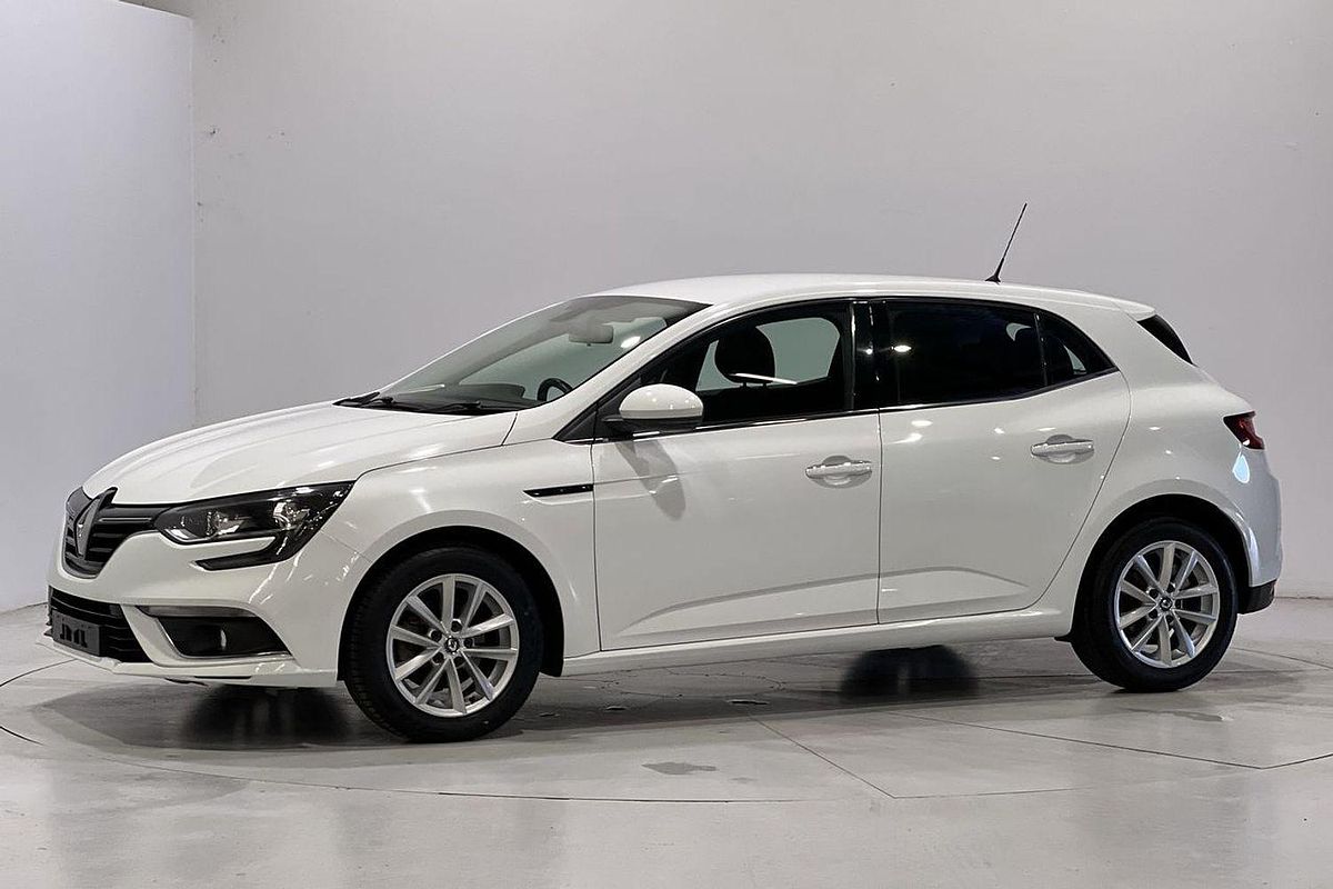 2016 Renault Megane Zen BFB