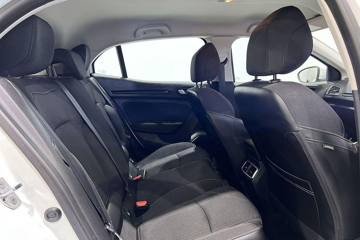 2016 Renault Megane Zen BFB