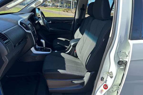 2021 Isuzu MU-X LS-M