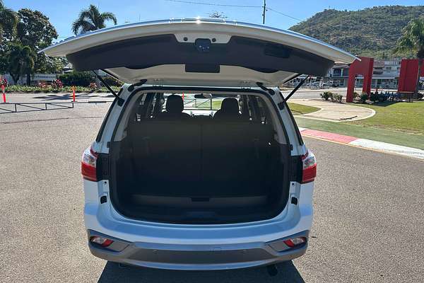 2021 Isuzu MU-X LS-M
