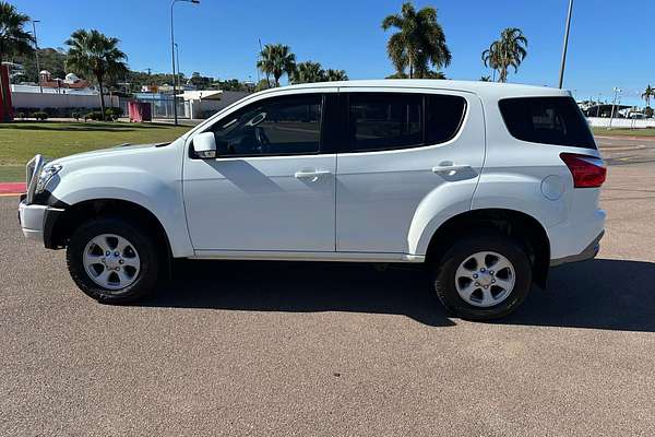 2021 Isuzu MU-X LS-M