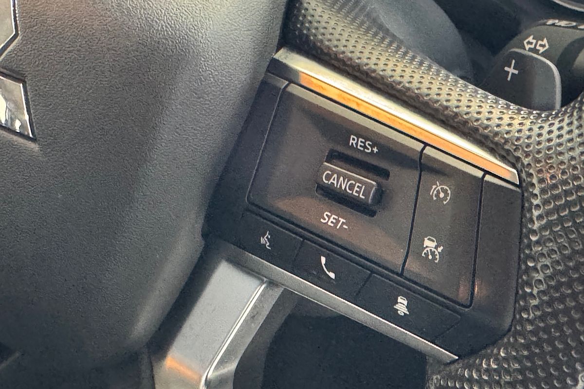 2022 Mitsubishi Outlander ES ZM