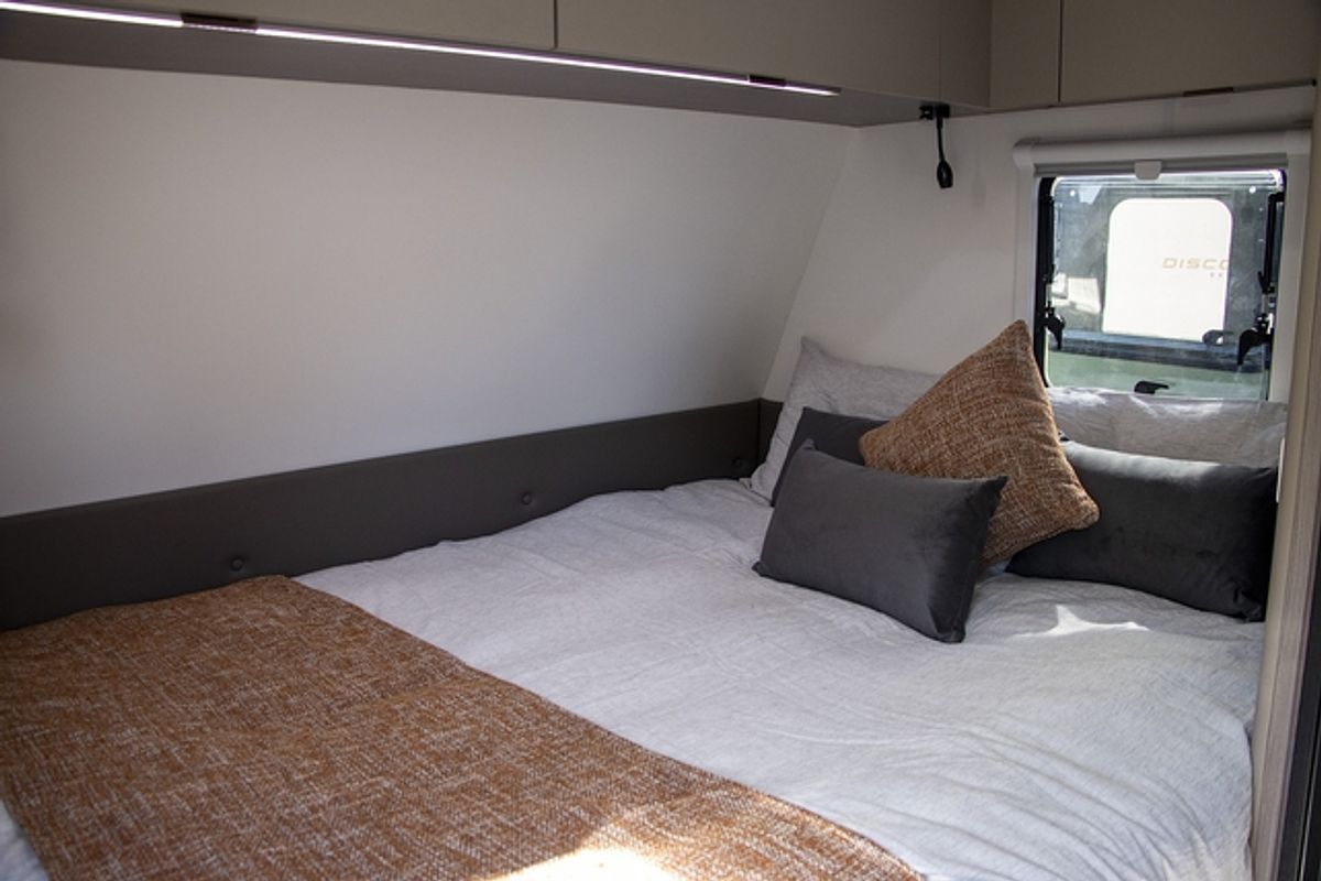 2024 Jayco BASE STATION CARAVAN 24.75-6.4T.BS-MY24