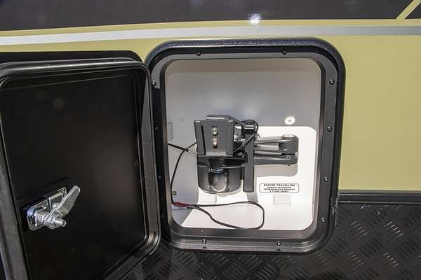 2024 Jayco BASE STATION CARAVAN 24.75-6.4T.BS-MY24