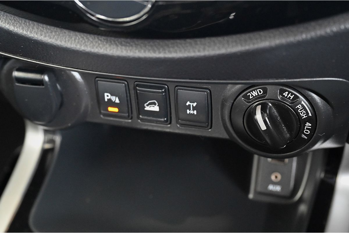 2017 Nissan Navara ST-X D23 Series 2 4X4