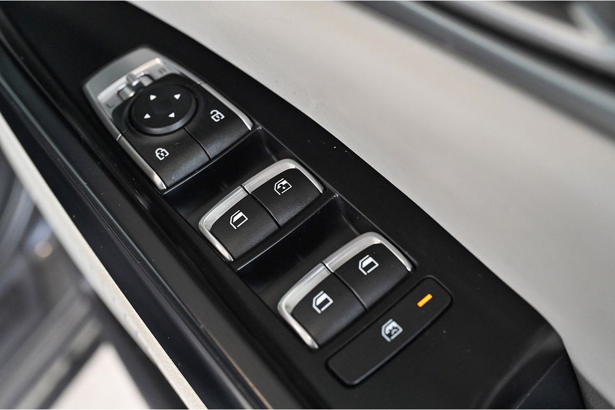 2022 Kia Carnival S KA4