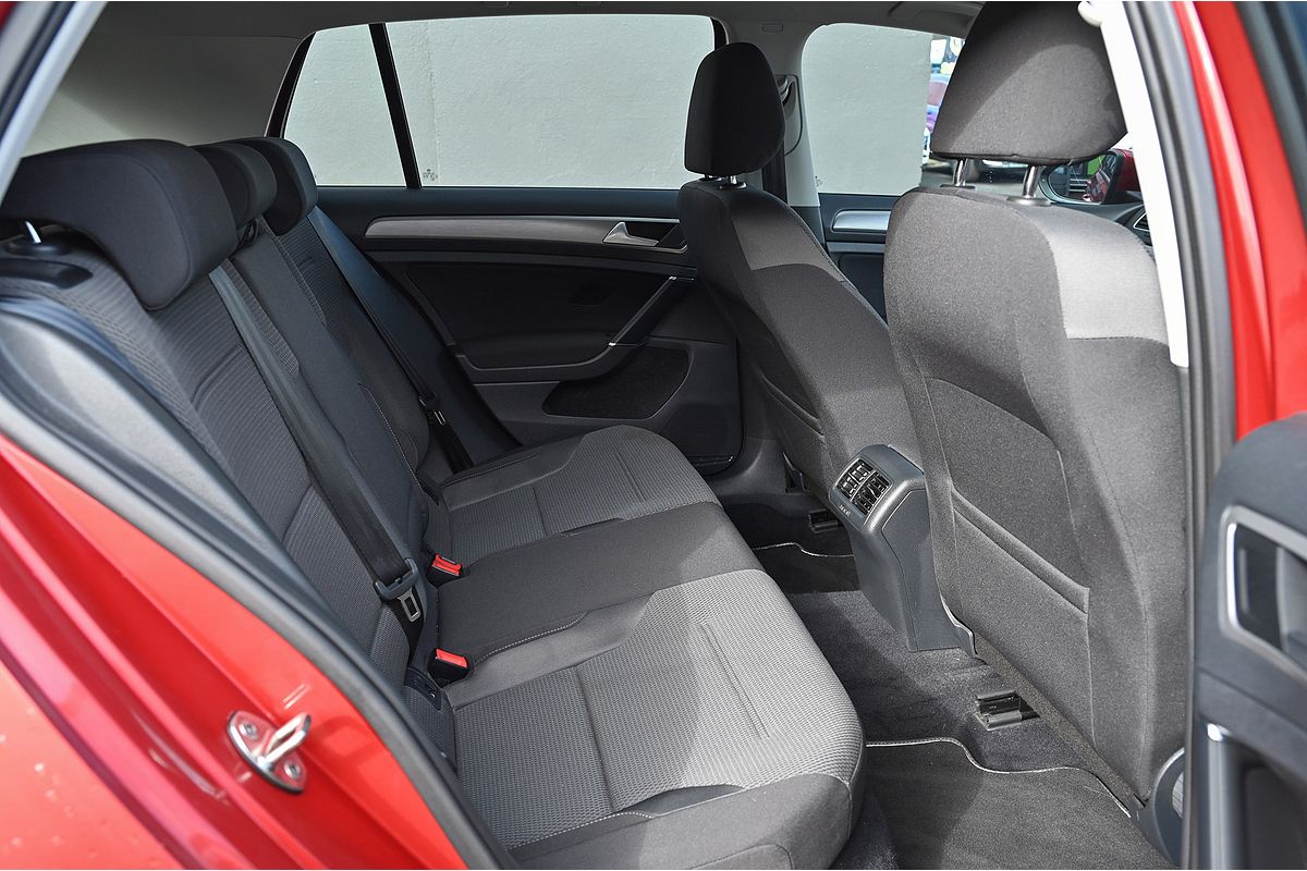 2015 Volkswagen Golf 90TSI Comfortline 7