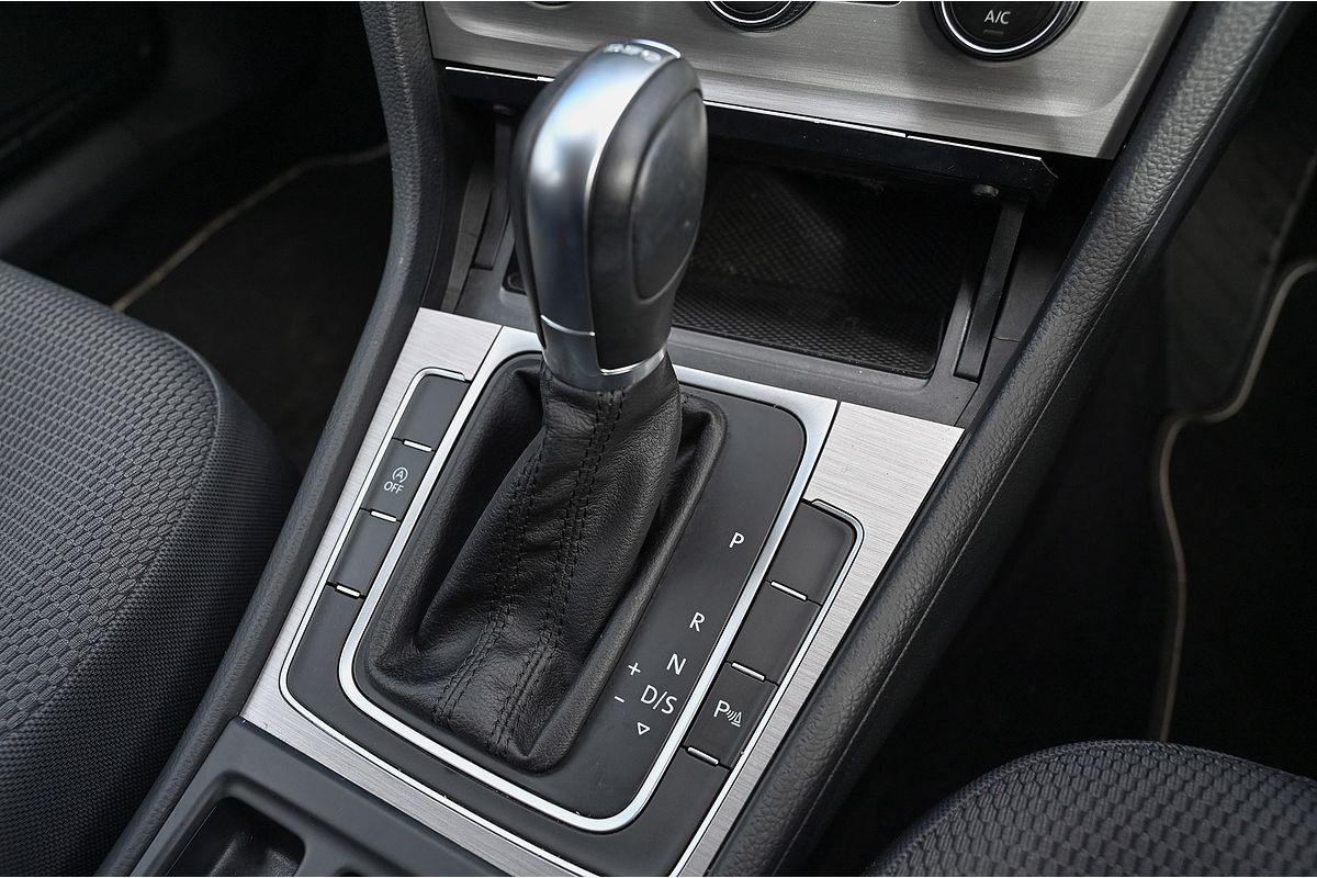 2015 Volkswagen Golf 90TSI Comfortline 7