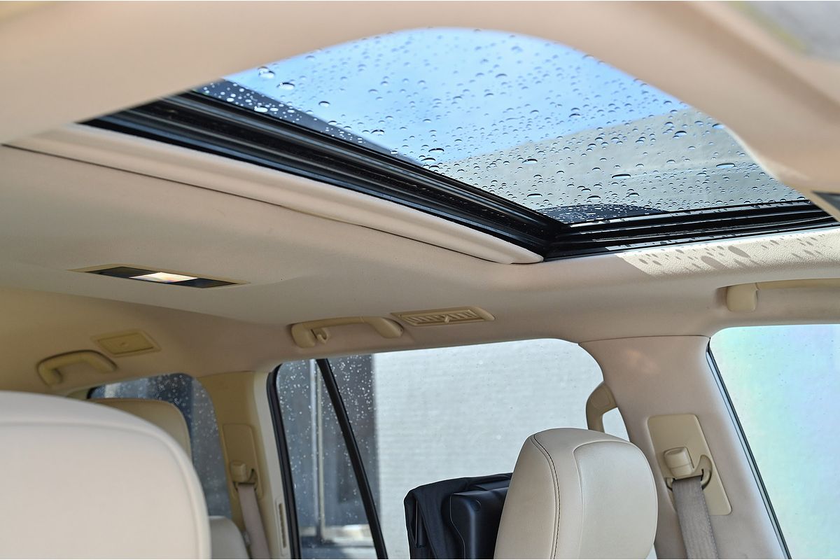 2016 Toyota Landcruiser Sahara VDJ200R