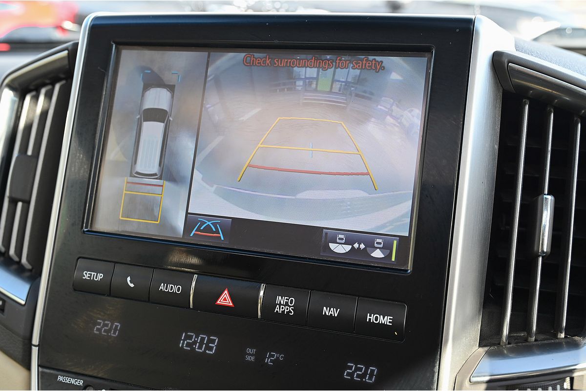 2016 Toyota Landcruiser Sahara VDJ200R