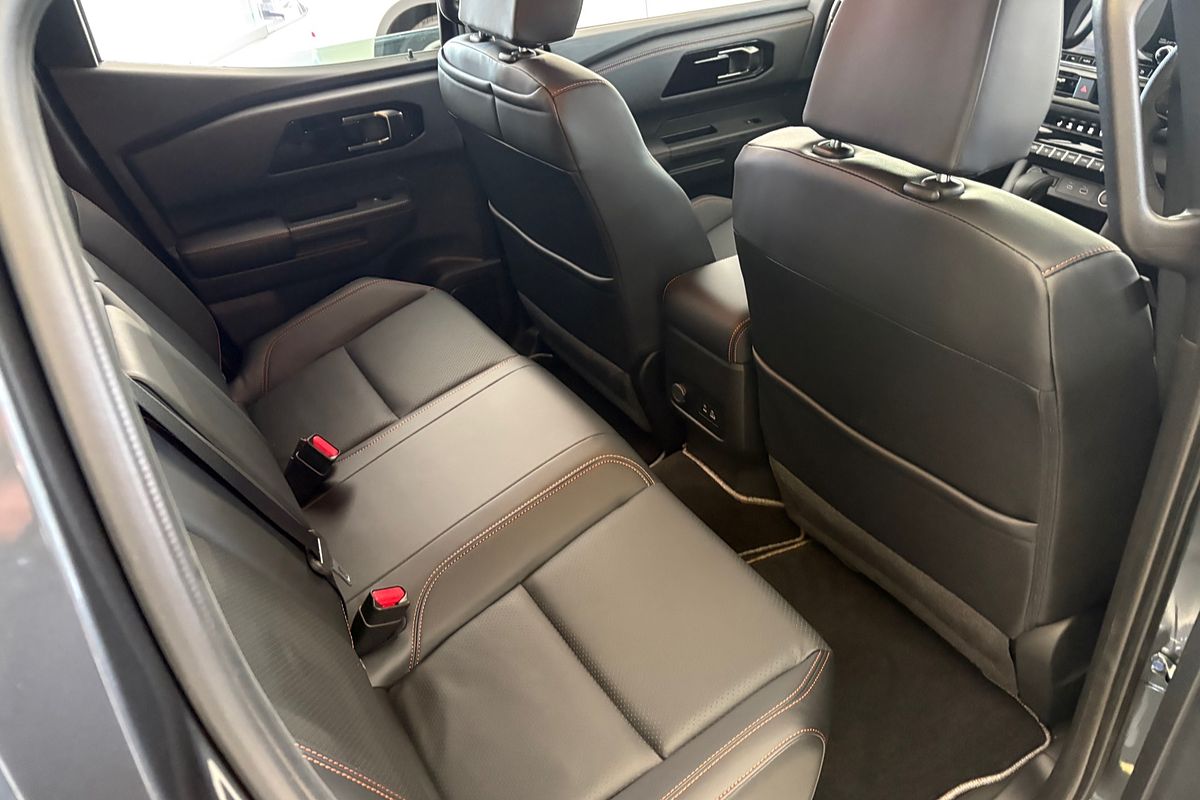 2025 Mitsubishi Triton GSR MV 4X4