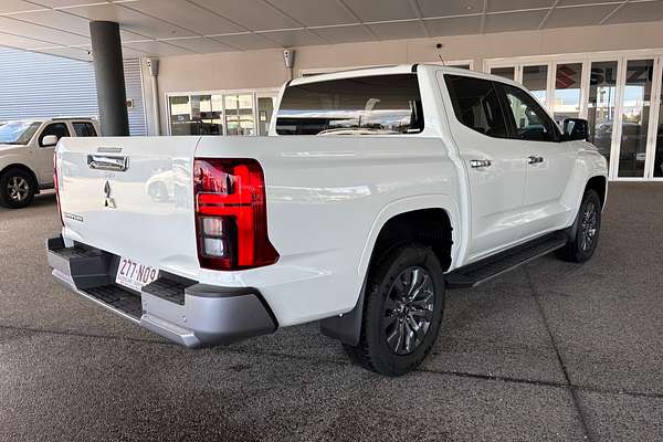 2025 Mitsubishi Triton GLS MV 4X4