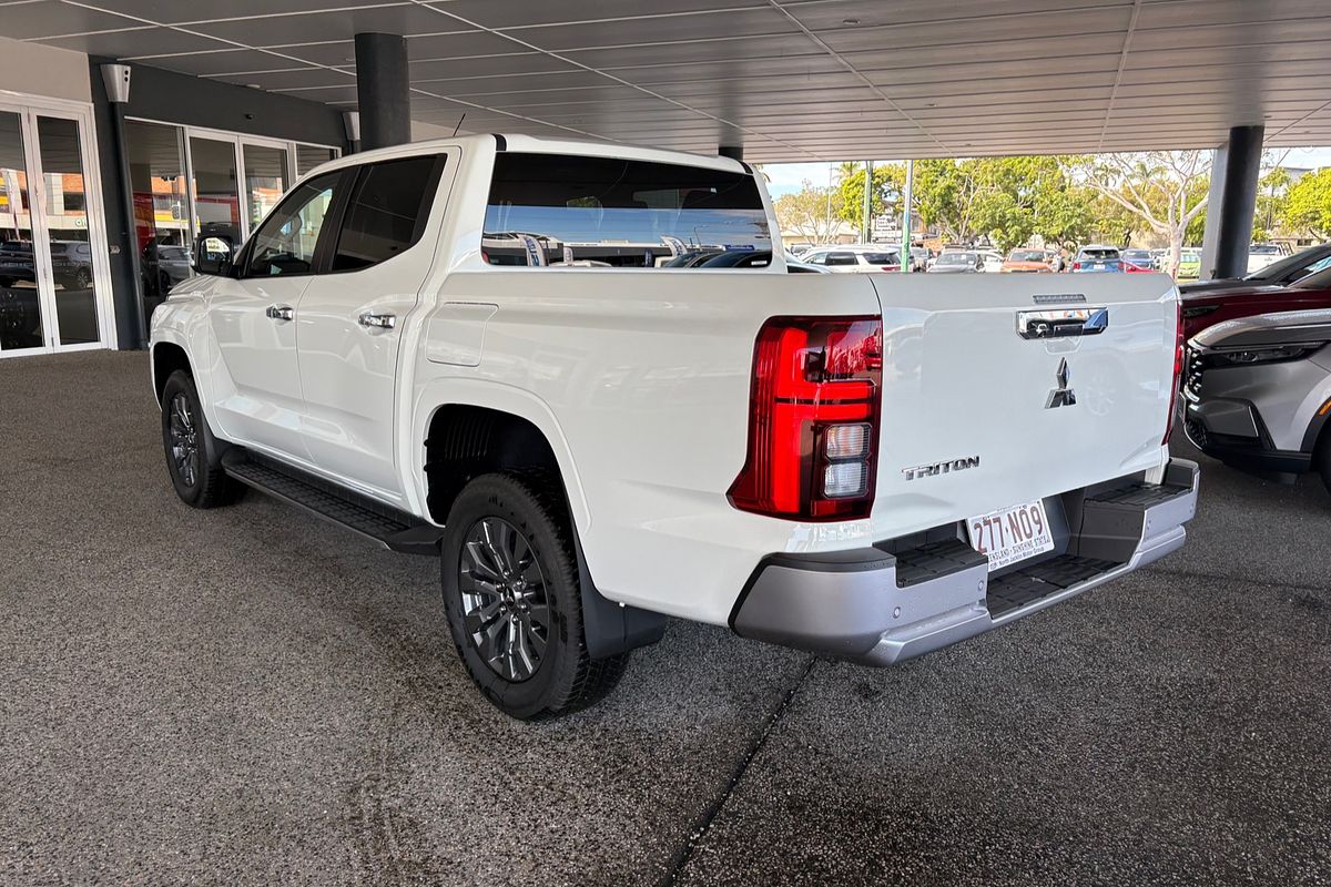 2025 Mitsubishi Triton GLS MV 4X4