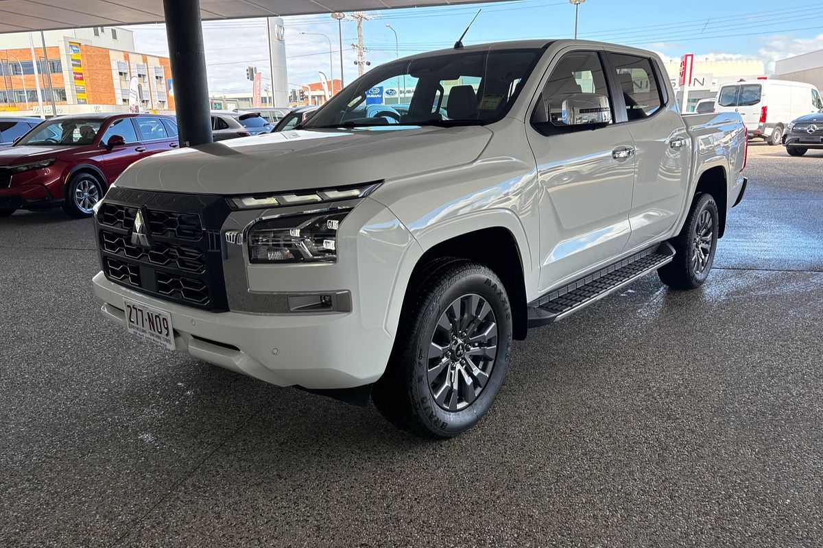 2025 Mitsubishi Triton GLS MV 4X4