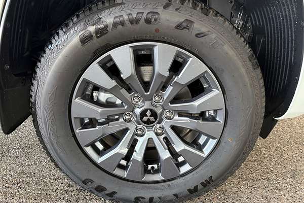 2025 Mitsubishi Triton GLS MV 4X4