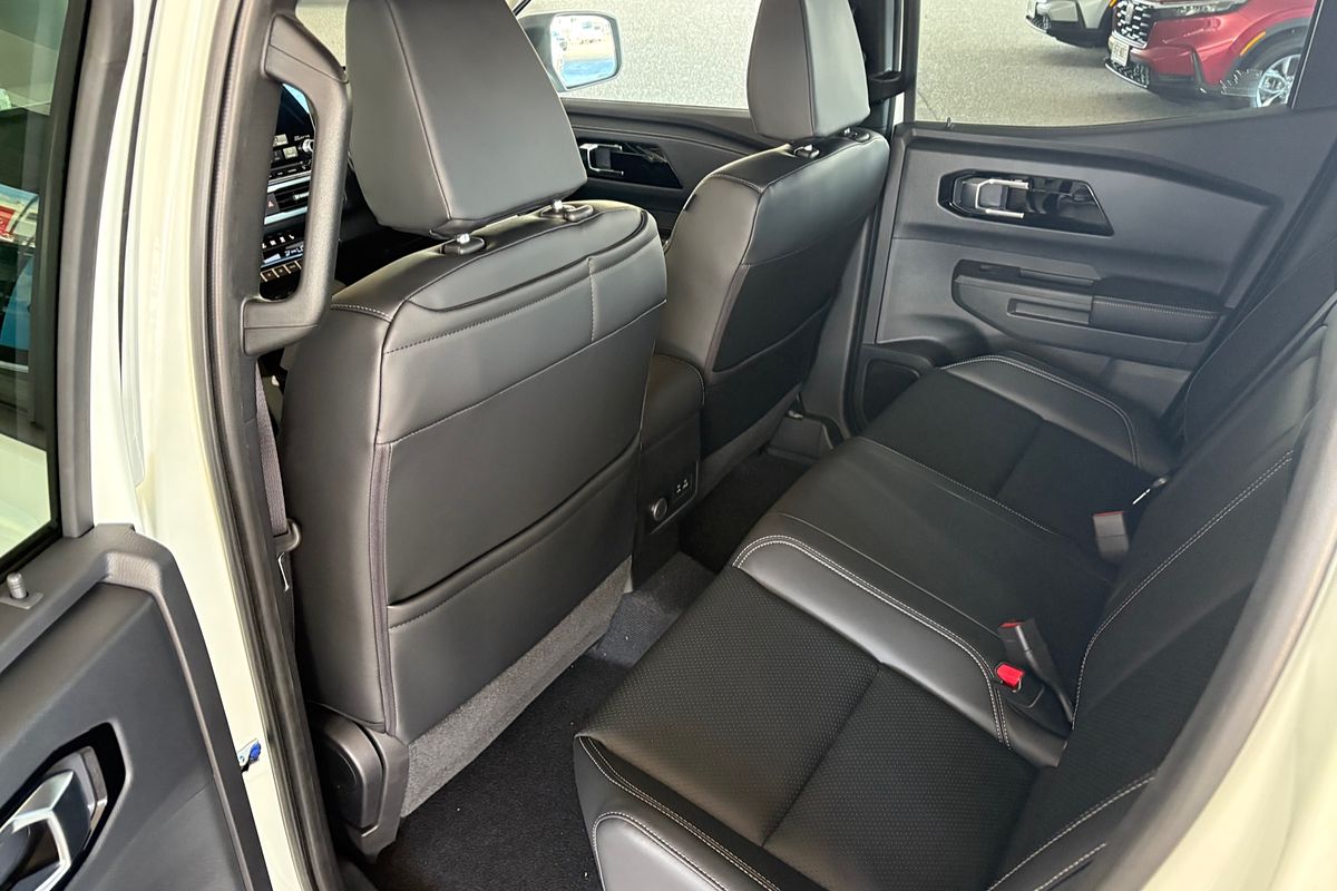 2025 Mitsubishi Triton GLS MV 4X4