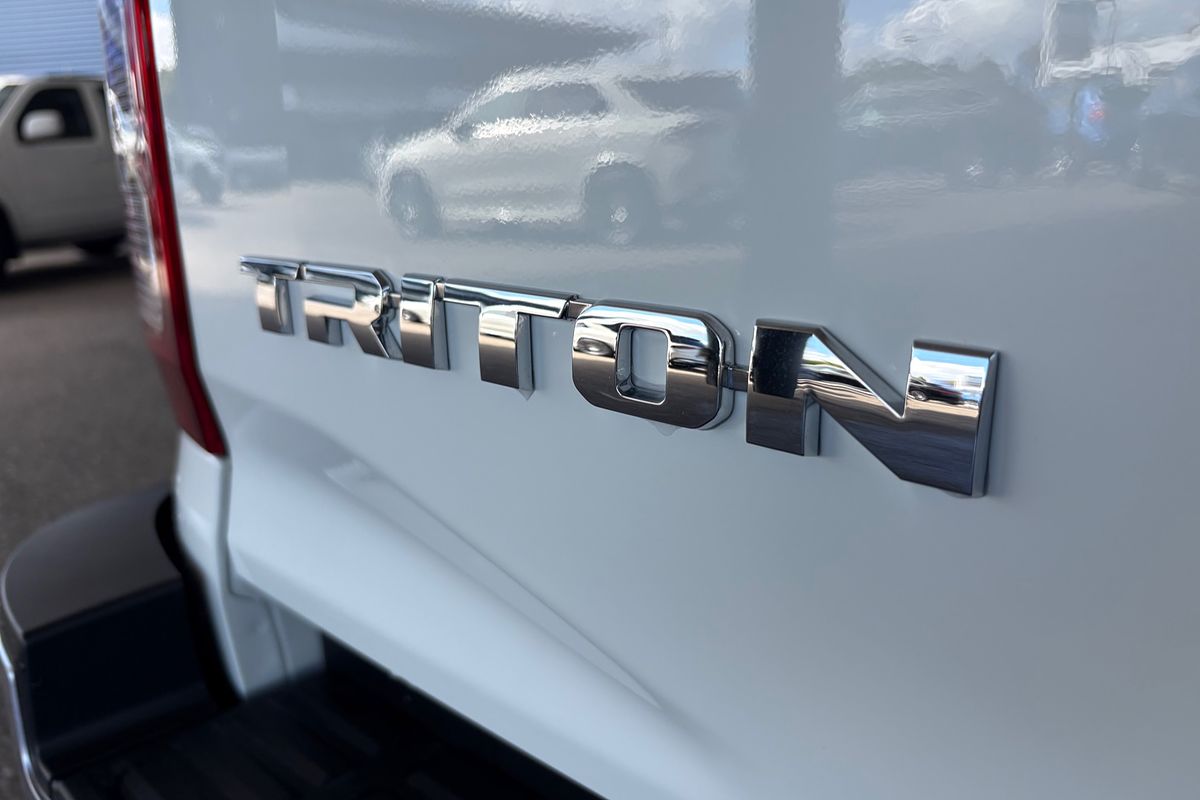2025 Mitsubishi Triton GLS MV 4X4