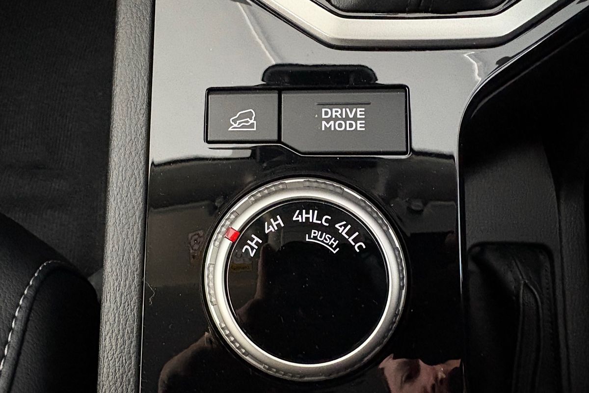 2025 Mitsubishi Triton GLS MV 4X4