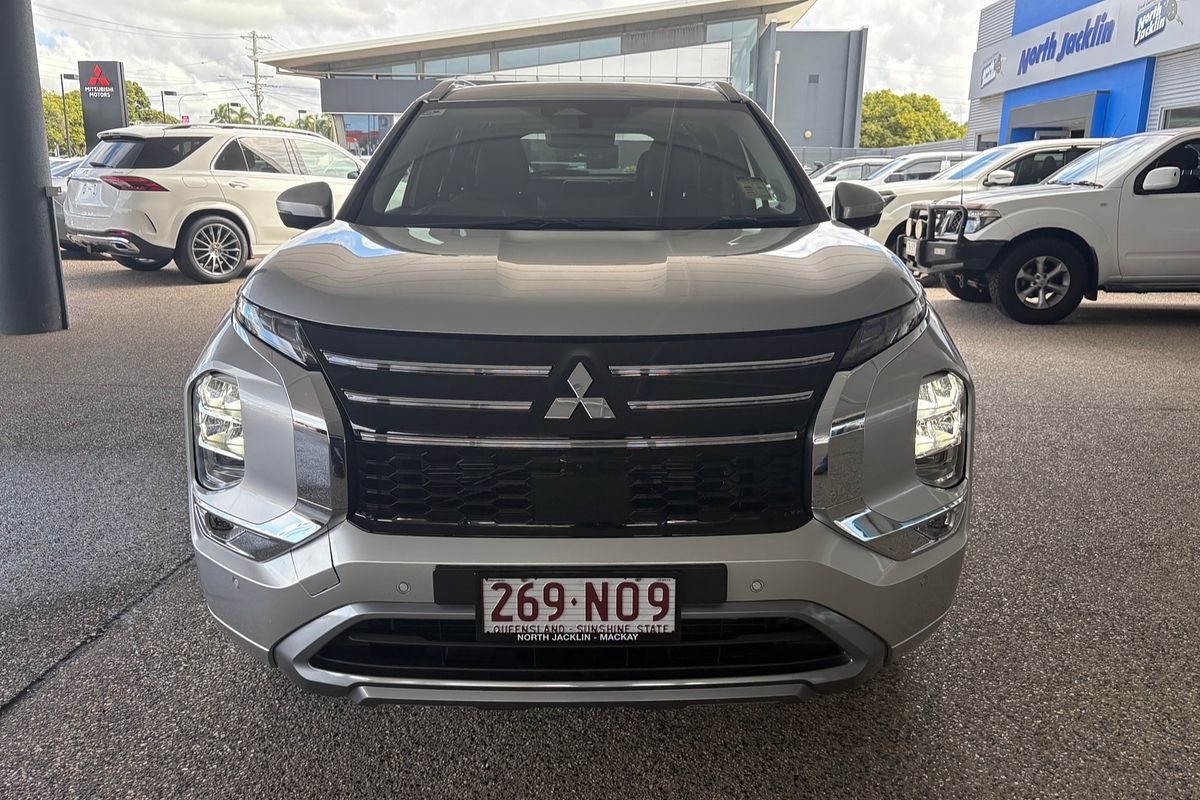 2025 Mitsubishi Outlander Exceed ZM