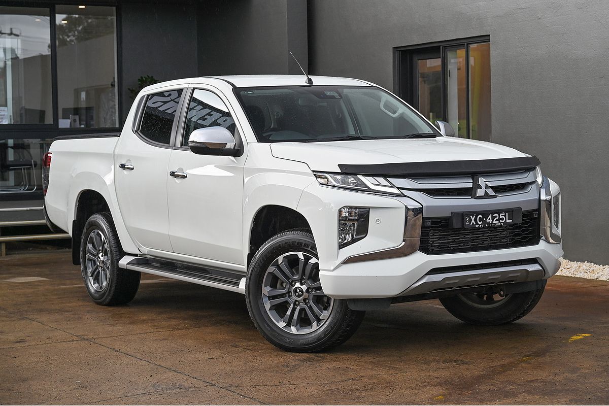 2022 Mitsubishi Triton GLS MR 4X4