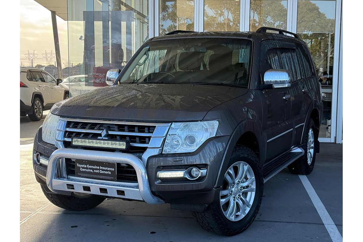 2014 Mitsubishi Pajero Exceed NX