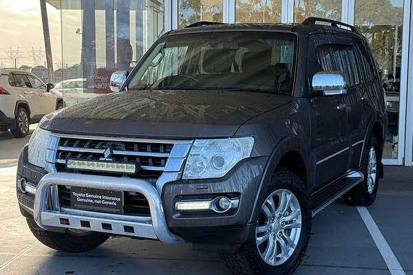 2014 Mitsubishi Pajero Exceed NX