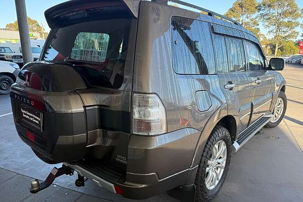 2014 Mitsubishi Pajero Exceed NX