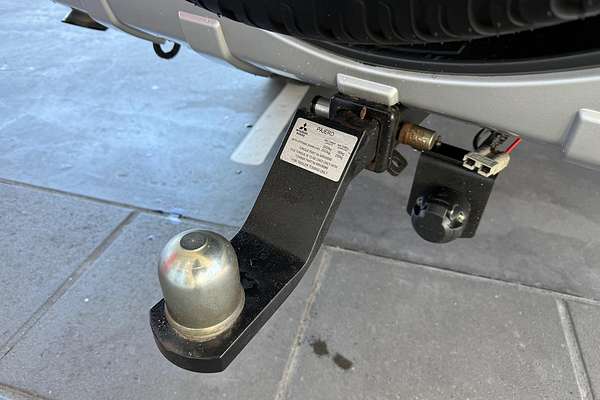 2014 Mitsubishi Pajero Exceed NX
