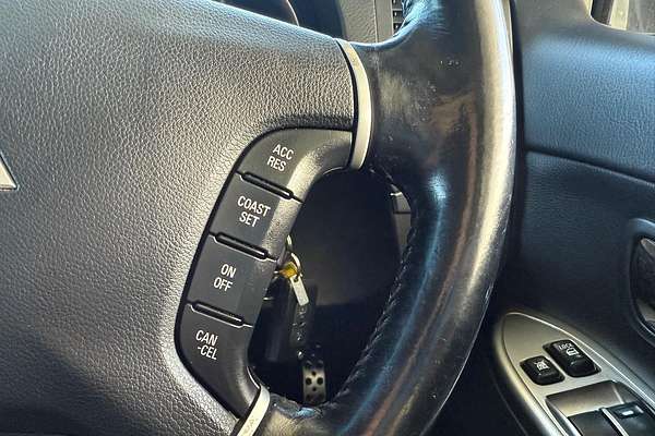 2014 Mitsubishi Pajero Exceed NX