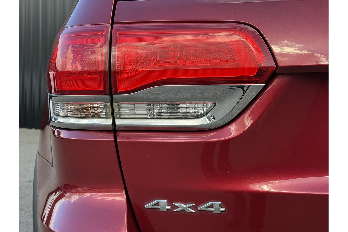 2013 Jeep Grand Cherokee Laredo WK